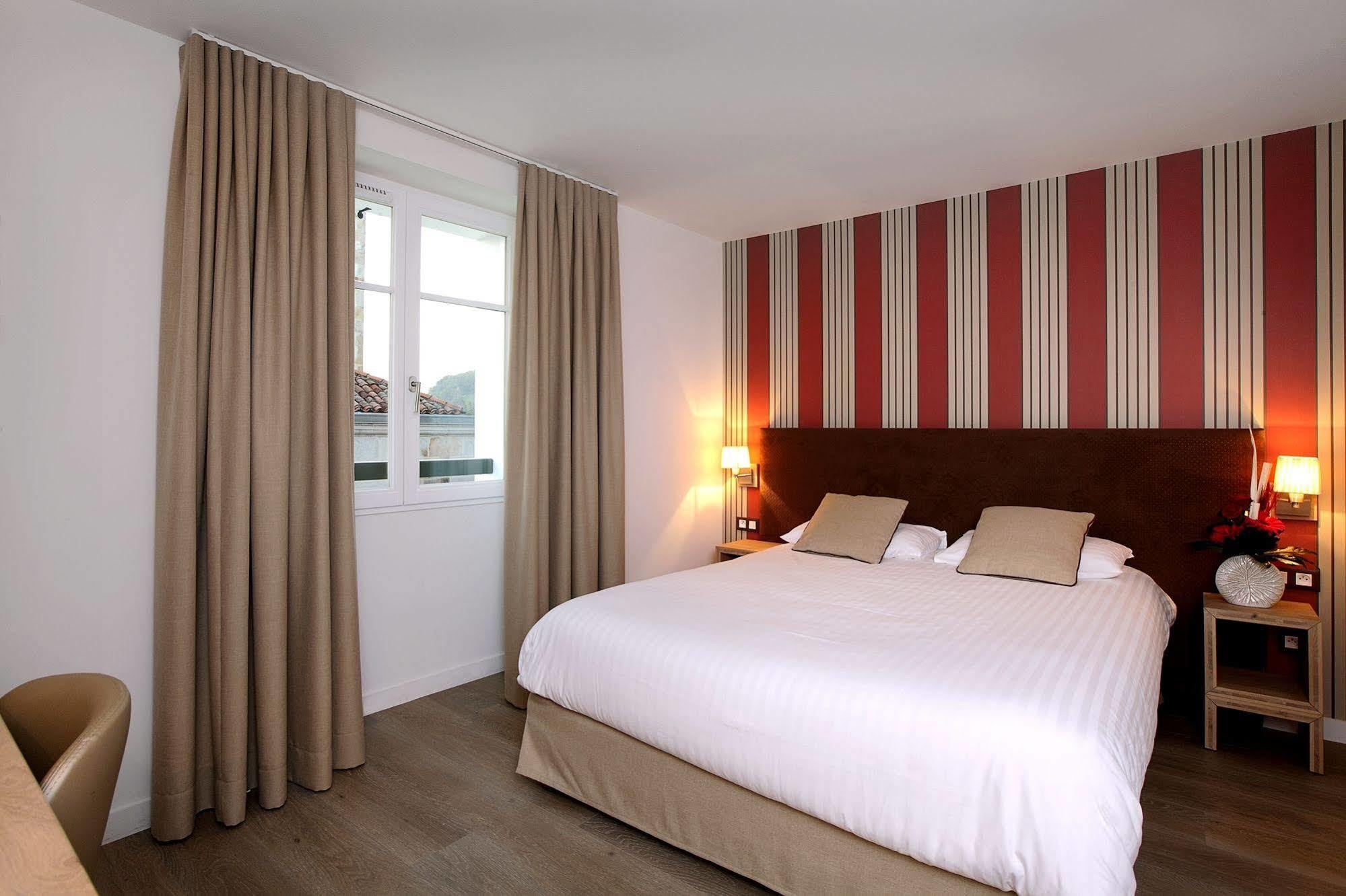 De La Nivelle Hotel Saint-Pée-sur-Nivelle Zewnętrze zdjęcie